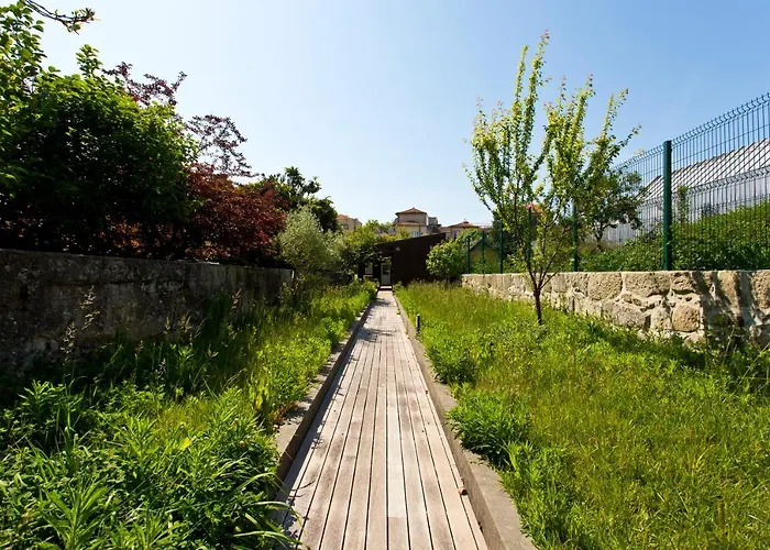 Apartment Boutique Rentals- Urban Garden Balcony&garden Porto