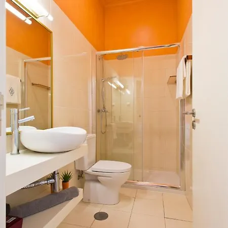 Boutique Rentals- Urban Garden Balcony&garden * Porto