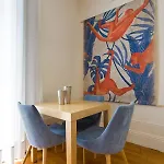 Apartman Boutique Rentals- Urban Garden Balcony&garden
