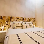 Boutique Rentals- Urban Garden Balcony&garden Apartman Porto