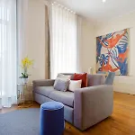 Boutique Rentals- Urban Garden Balcony&garden